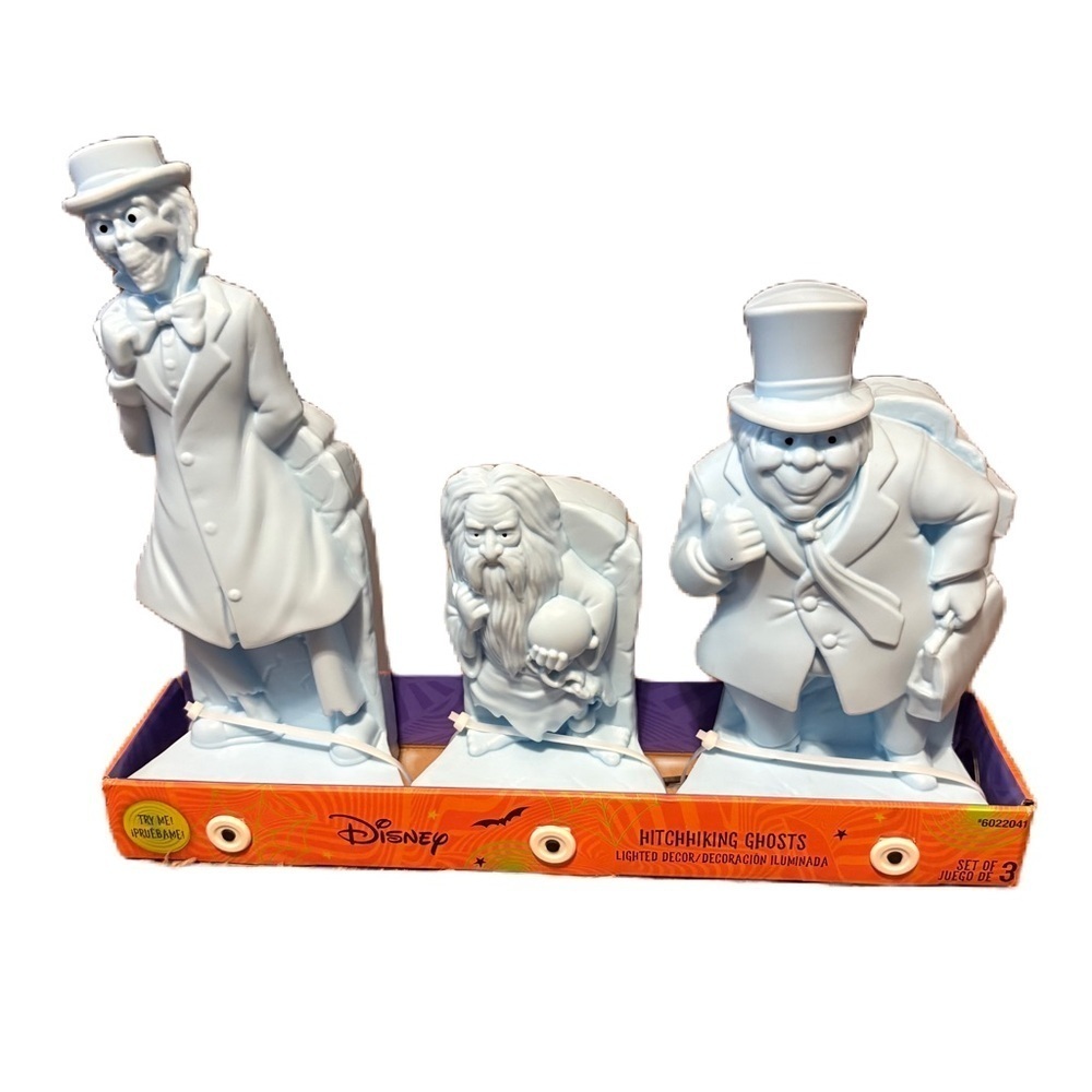 Disney Haunted Mansion Hitchhiking Ghost Light Up Blow Mold Decoration Lowes NEW